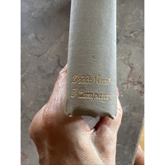 Vintage 1908 Bachelor Belles Harrison Fisher Illustrations Color Plates Book - Picture 9 of 9